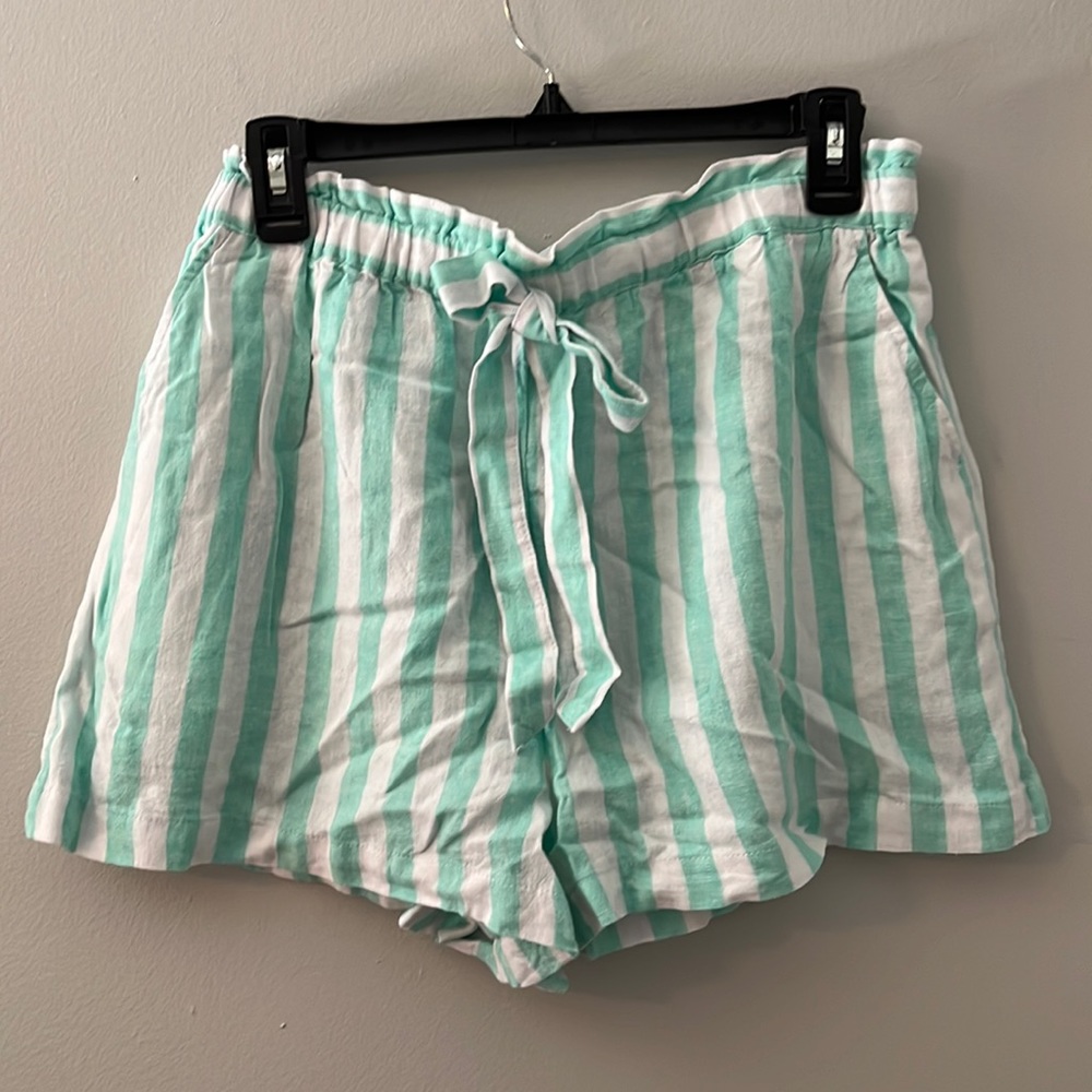Striped linen shorts